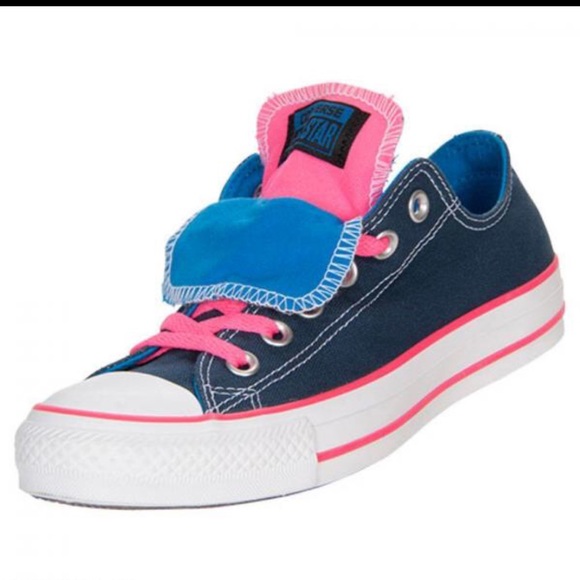 navy blue and pink converse